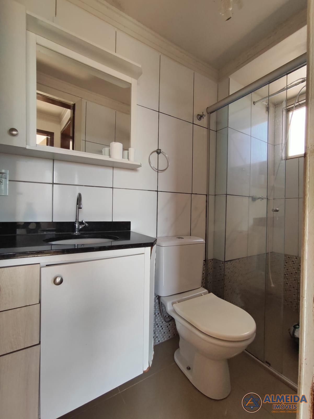 APTO COM 2 QUARTOS NO ED TORRE DO SOL I, PRDIO COM ELEVADOR