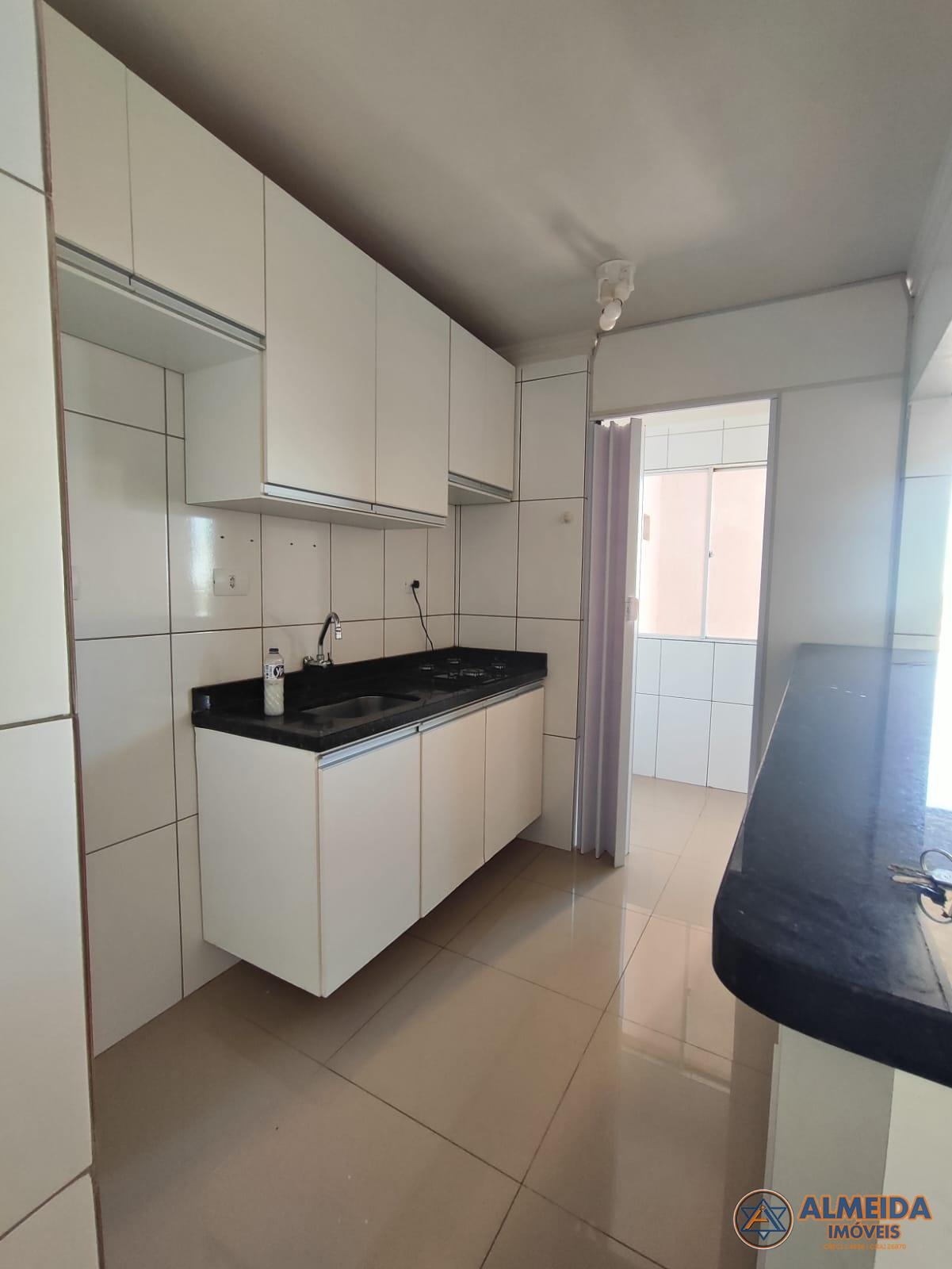 APTO COM 2 QUARTOS NO ED TORRE DO SOL I, PRDIO COM ELEVADOR