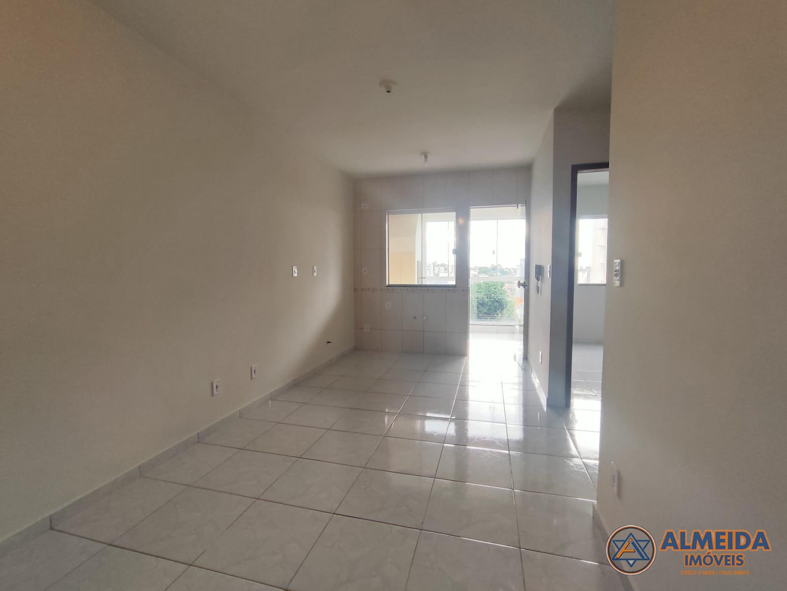 EXCELENTE APTO COM 2 QUARTOS NO ED BONSAI 8 BAIRRO CANCELLI