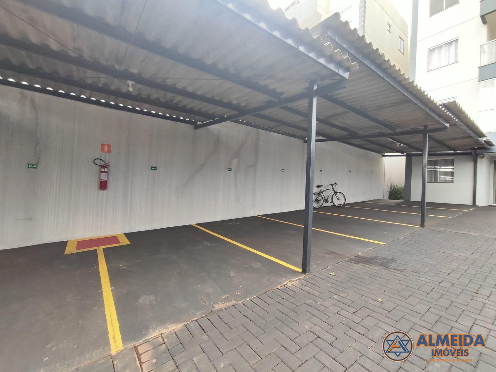 EXCELENTE APTO COM 2 QUARTOS NO ED BONSAI 8 BAIRRO CANCELLI