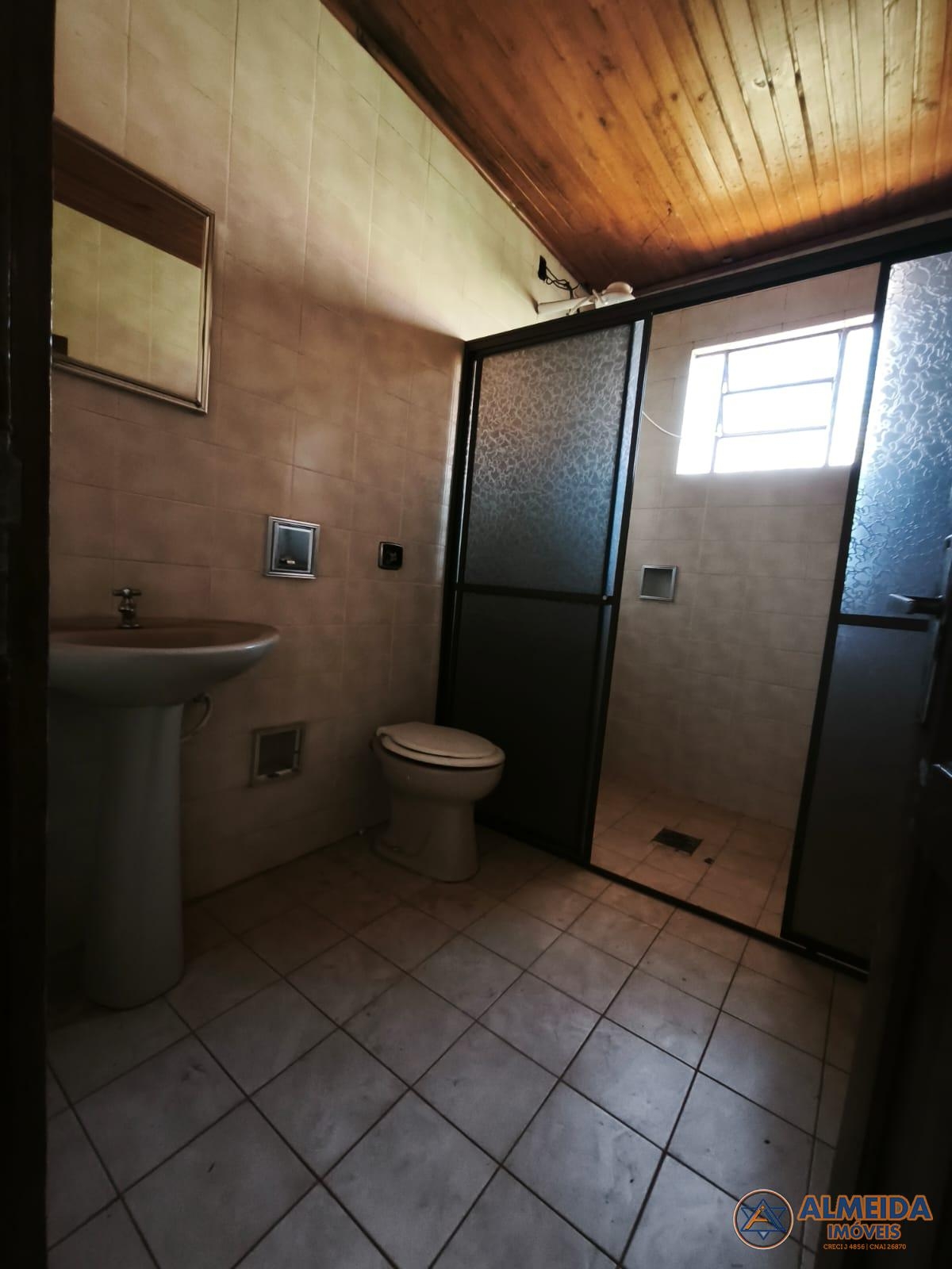 CASA AMPLA PARA LOCAO NO JARDIM CONSOLATA PROXIMO IGREJA CATLICA