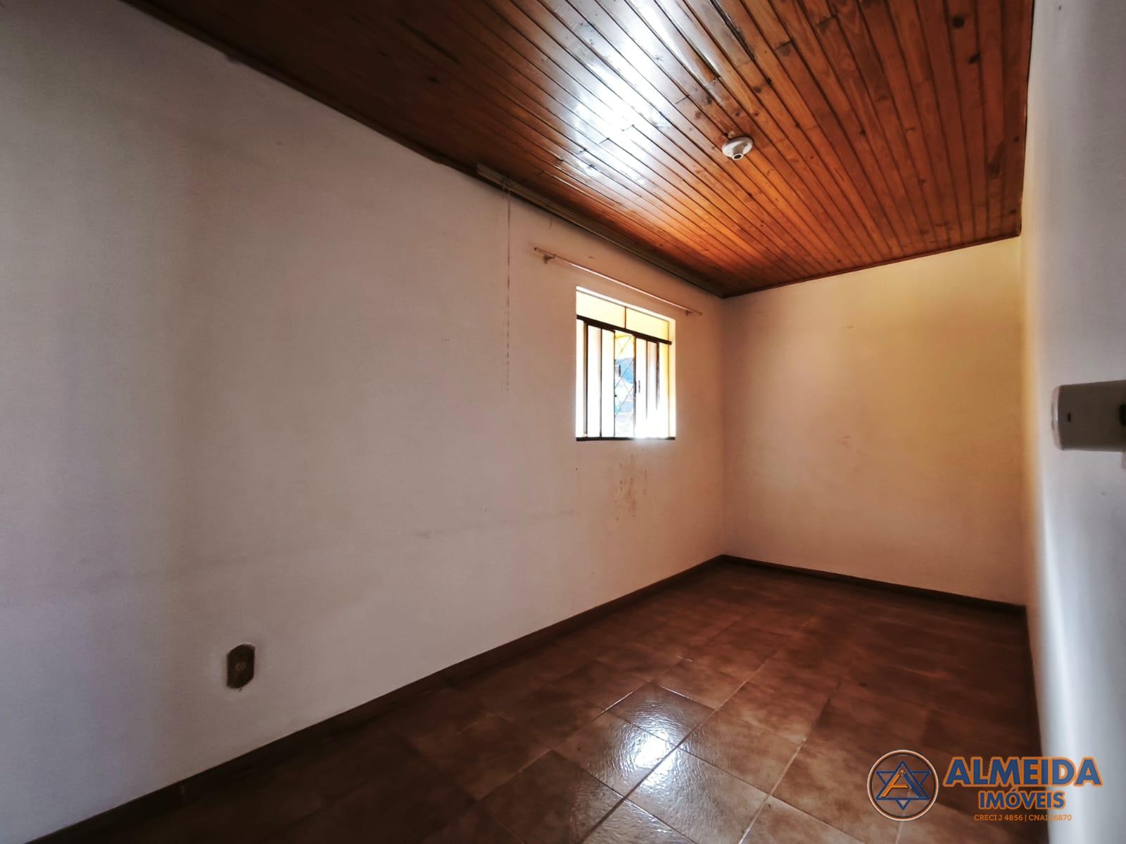 CASA AMPLA PARA LOCAO NO JARDIM CONSOLATA PROXIMO IGREJA CATLICA