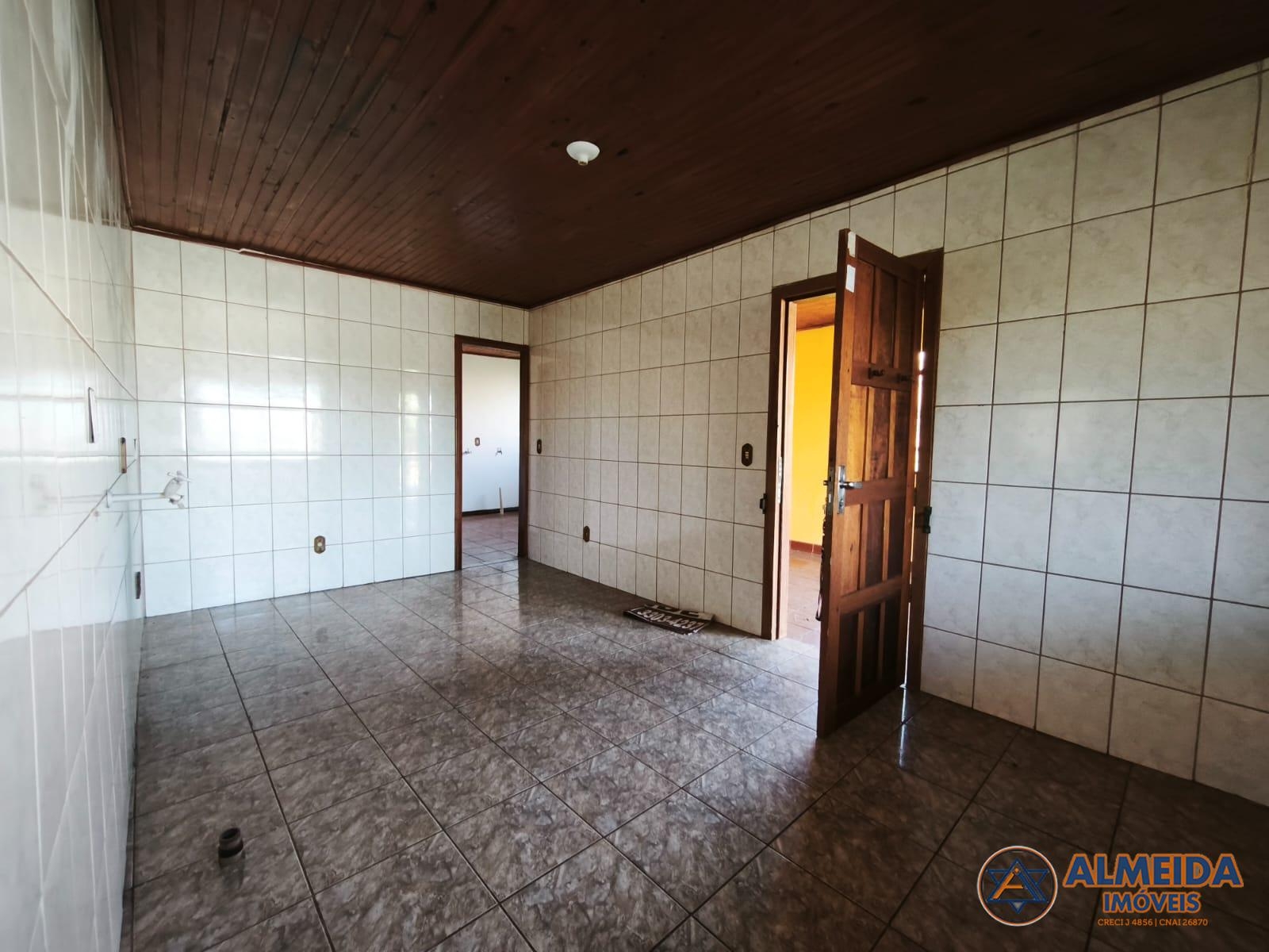 CASA AMPLA PARA LOCAO NO JARDIM CONSOLATA PROXIMO IGREJA CATLICA