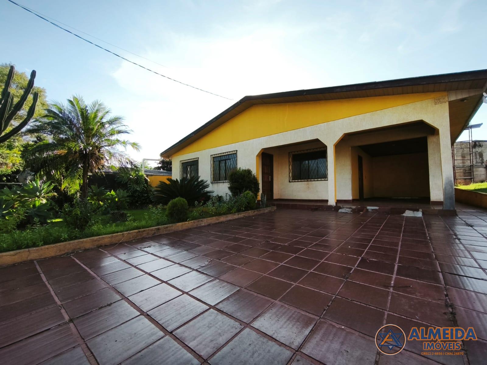 CASA AMPLA PARA LOCAÇÃO NO JARDIM CONSOLATA PROXIMO IGREJA CAT...