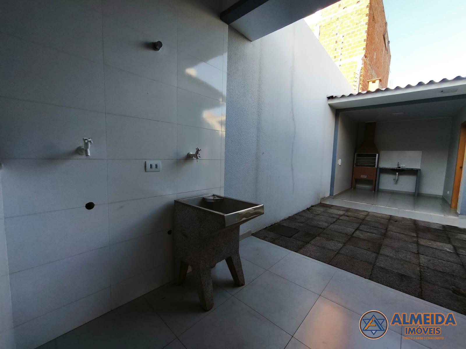 CASA NOVA COM SUTE E 2 QUARTOS NO LOTEAMENTO BELMONTE, BAIRRO MORUMBI