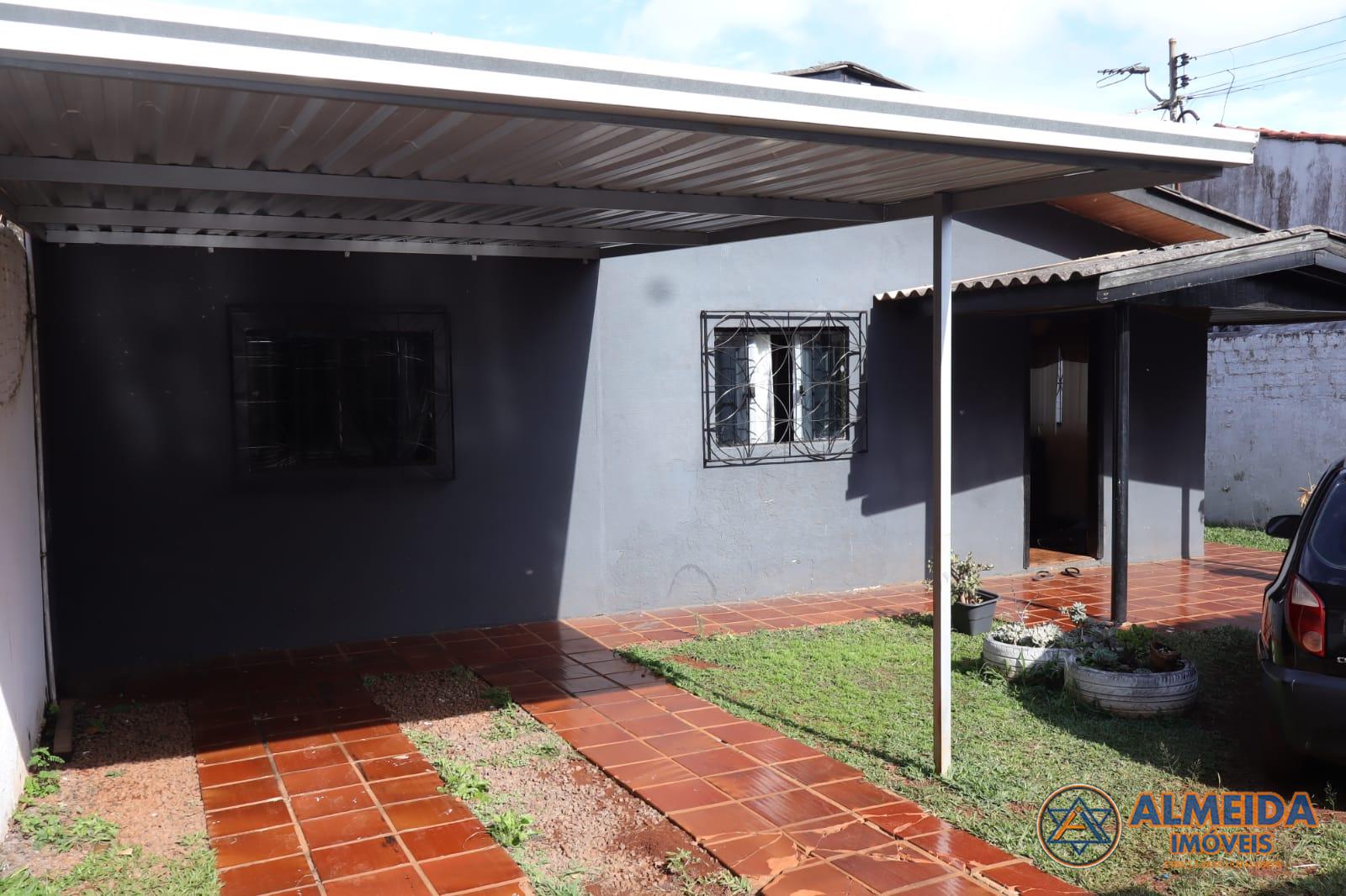 CASA PARA VENDA COM AMPLA SOBRA DE TERRENO PRÓXIMO DO ECOPARK ...