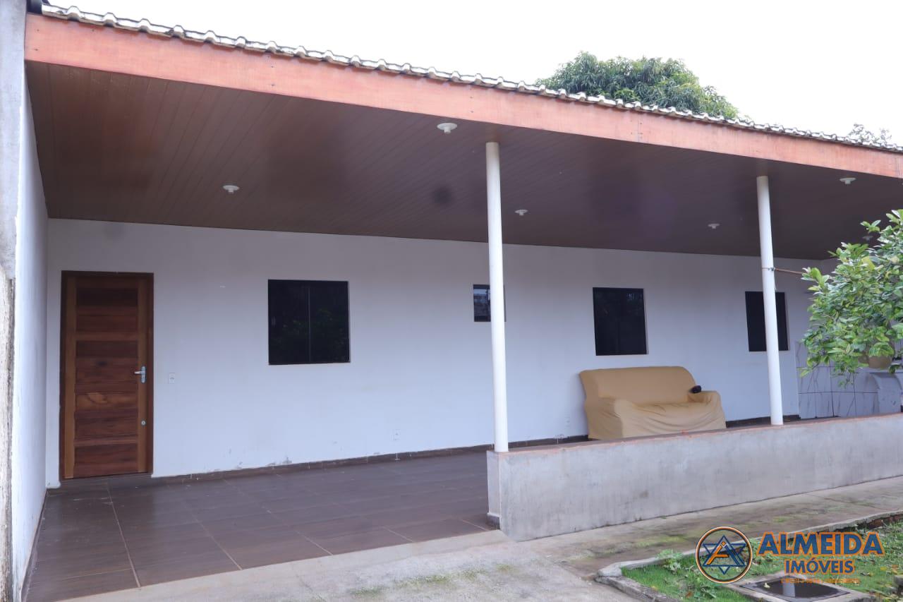 EXCELENTE CASA PARA LOCAÇÃO LOCALIZADO NO BAIRRO JARDIM UNIVER...