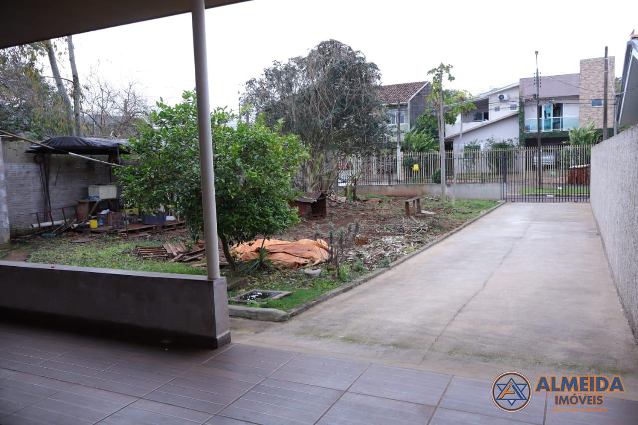 EXCELENTE CASA PARA LOCAÇÃO LOCALIZADO NO BAIRRO JARDIM UNIVERSITÁRIO