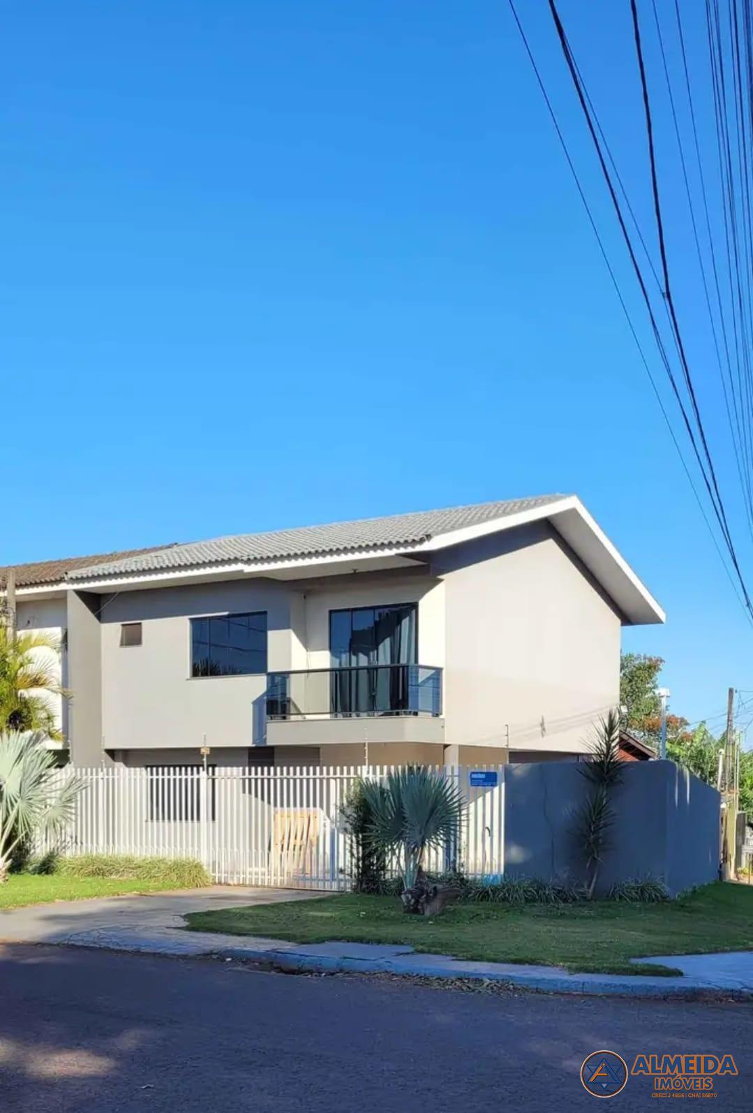 SOBRADO DE ESQUINA SEMI MOBILIADO NO BAIRRO NOVA CIDADE, COM P...