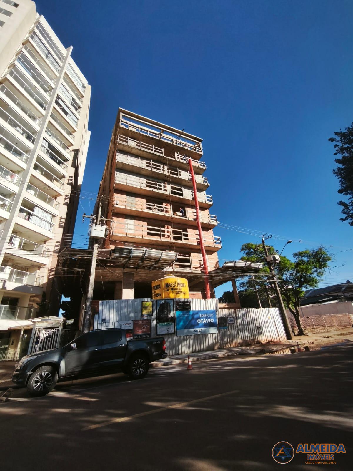 APTOS NA PLANTA COM 181M2 NO ED OTAVIO, PROXIMO HOSPITAL GENESIS