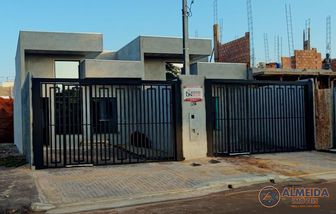 CASAS NOVAS EM FASE DE ACABAMENTO PARA VENDA COM SOBRA DE TERR...