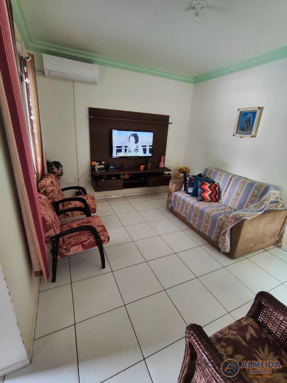 EXCELENTE CASA COM 4 QUARTOS PARA VENDA NO BAIRRO ALTO ALEGRE