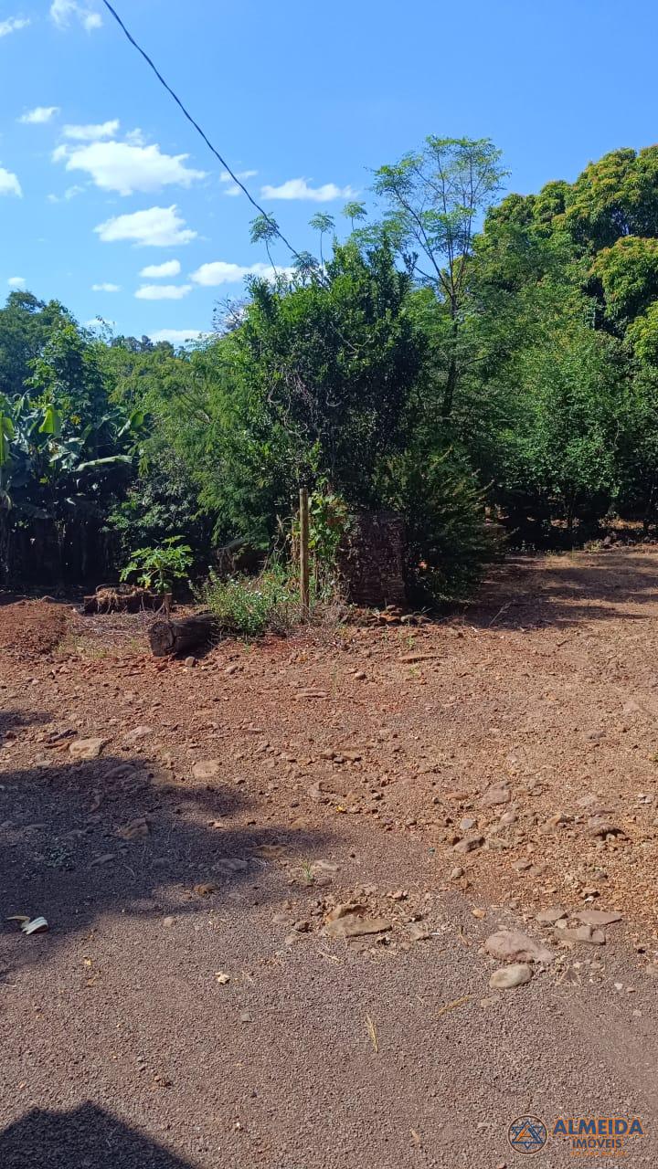 EXCELENTE CHCARA COM 2 ALQUEIRES PARA VENDA LOCALIZADA NA LINHA PAR EM SANTA LUCIA