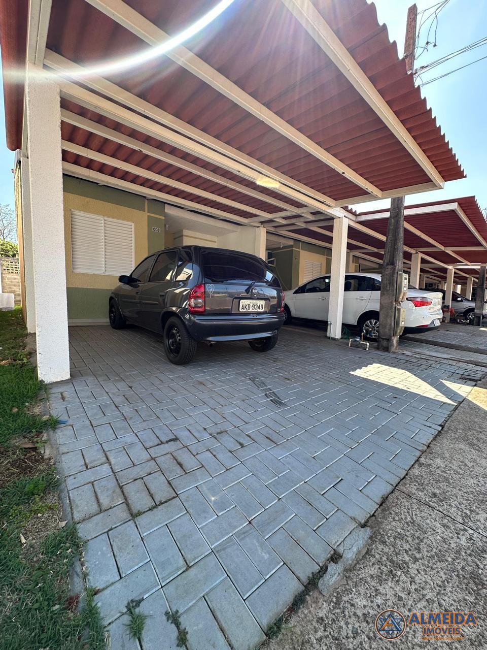 EXCELENTE CASA PARA VENDA COM SOBRA DE TERRENO CONDOMINIO MORA...