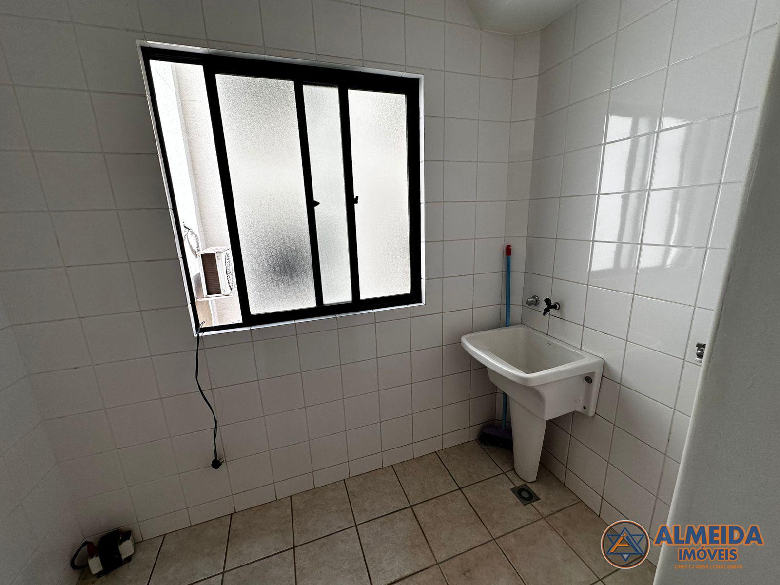 APTO COM 3 QUARTOS , COZINHA MOBILIADA NO RESIDENCIAL NUREMBERG, CANCELLI