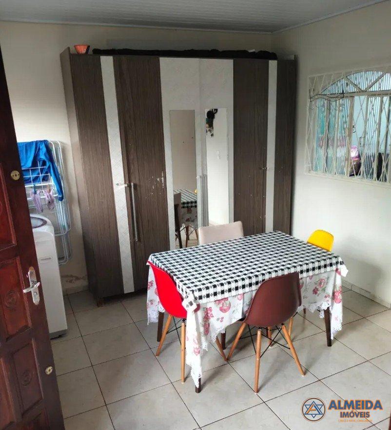 EXCELENTE CASA PARA VENDA COM 03 QUARTOS LOCALIZADA NO BAIRRO COQUEIRAL.