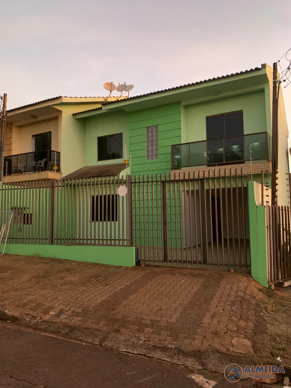 SOBRADO AMPLO PARQUE SÃO PAULO