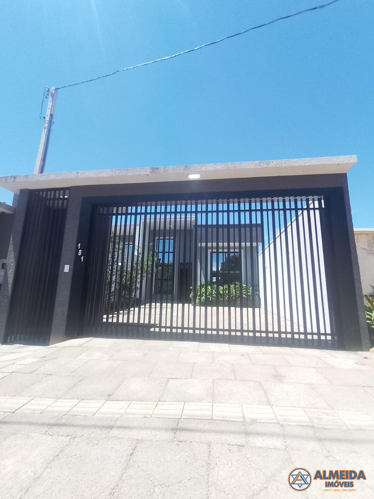 SOBRADOS INVERTIDOS COM FINO ACABAMENTO NO BAIRRO UNIVERSITÁRI...