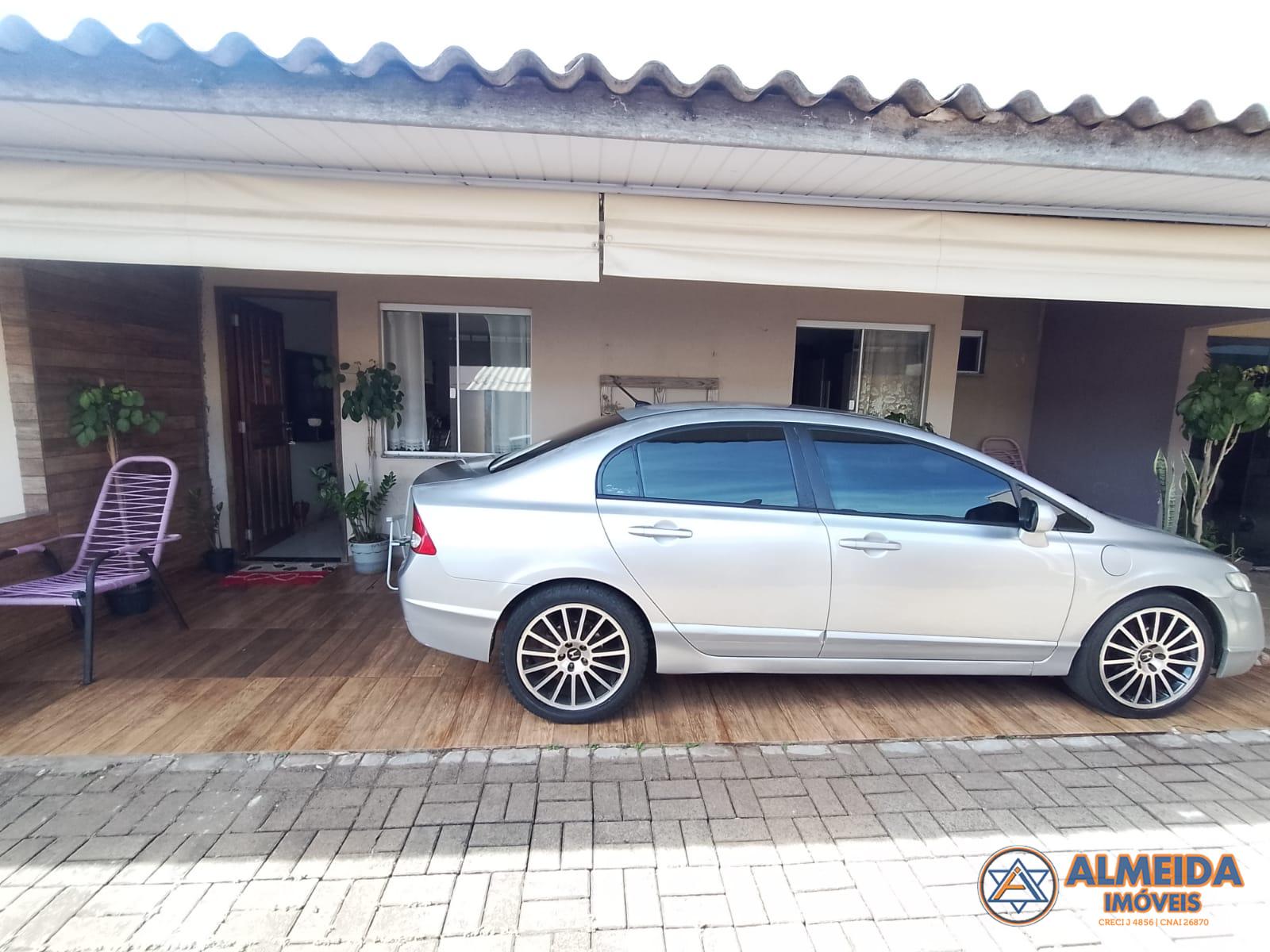 EXCELENTE CASA TRREA PARA VENDA NO RESIDENCIAL LINKE, TIMA LOCALIZAO NO BAIRRO SANTA FELICIDADE.