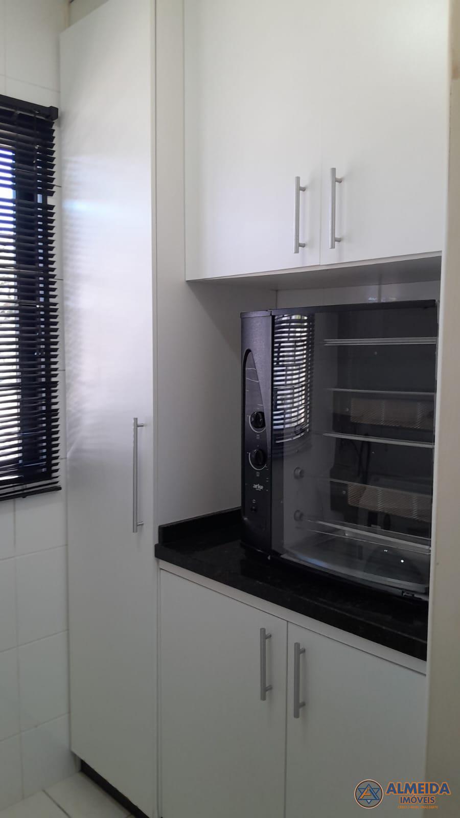 APTO MOBILIADO NO COUNTRY, RESIDENCIAL ALTEMBURG, SUTE 2 QUARTOS 2 VAGAS DE GARAGEM