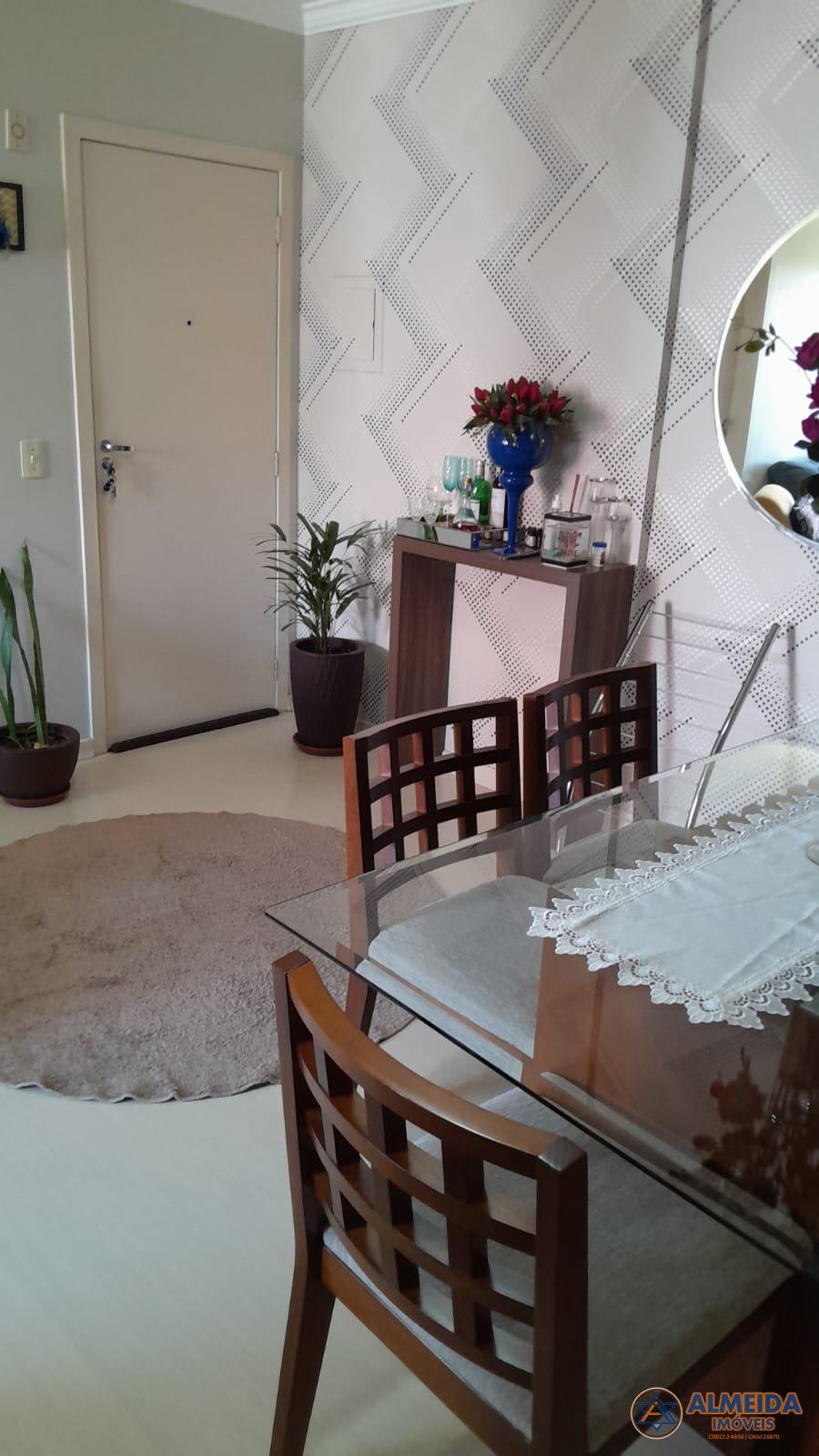 APTO MOBILIADO NO COUNTRY, RESIDENCIAL ALTEMBURG, SUTE 2 QUARTOS 2 VAGAS DE GARAGEM