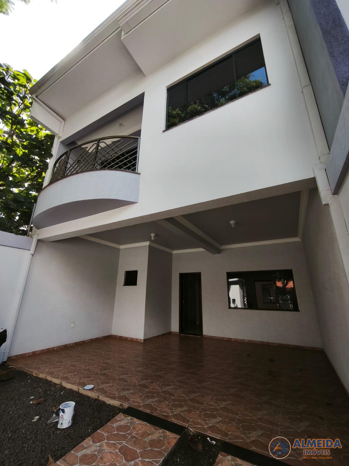 AMPLO SOBRADO PARA LOCAÇÃO NO BAIRRO TROPICAL PRÓXIMO AO CLUBE...