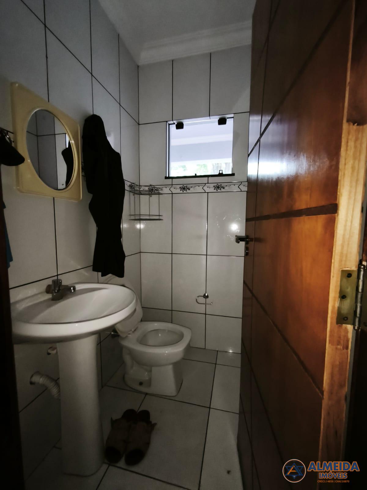 AMPLO SOBRADO PARA LOCAO NO BAIRRO TROPICAL PRXIMO AO CLUBE COMERCIAL