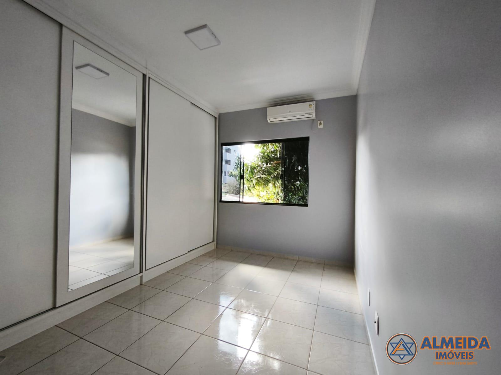 AMPLO SOBRADO PARA LOCAO NO BAIRRO TROPICAL PRXIMO AO CLUBE COMERCIAL