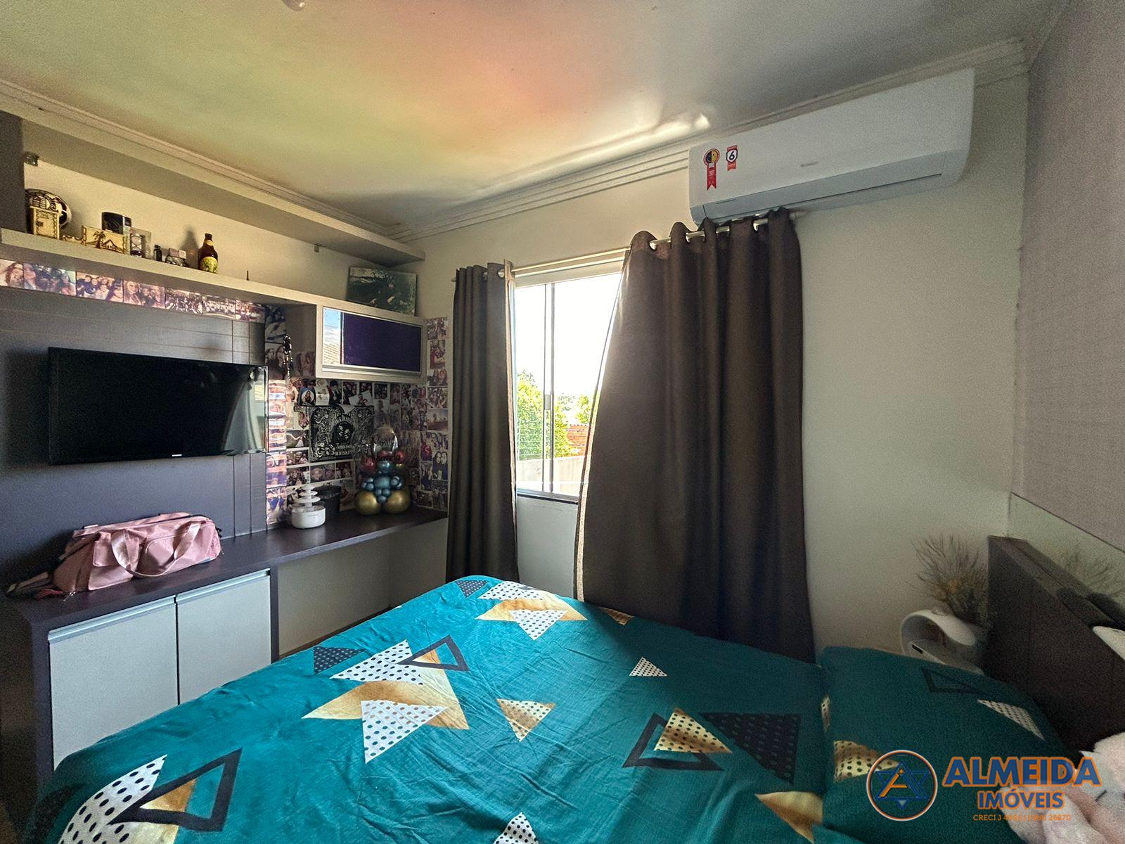 CASA SEMI MOBILIADA COM SOBRA DE TERRENO NO BAIRRO BRASMADEIRA , COM 2 QUARTOS