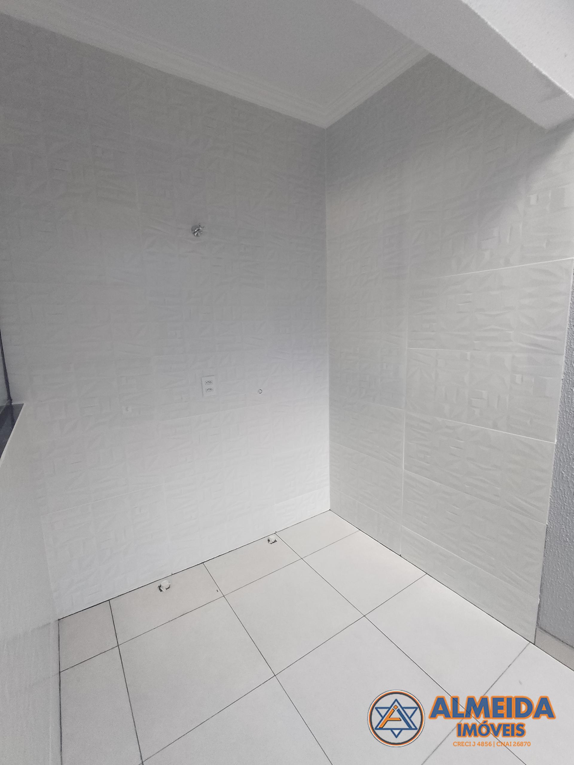 EXCELENTE CASA NOVA PARA VENDA COM FINO PADRÃO DE ACABAMENTO L...