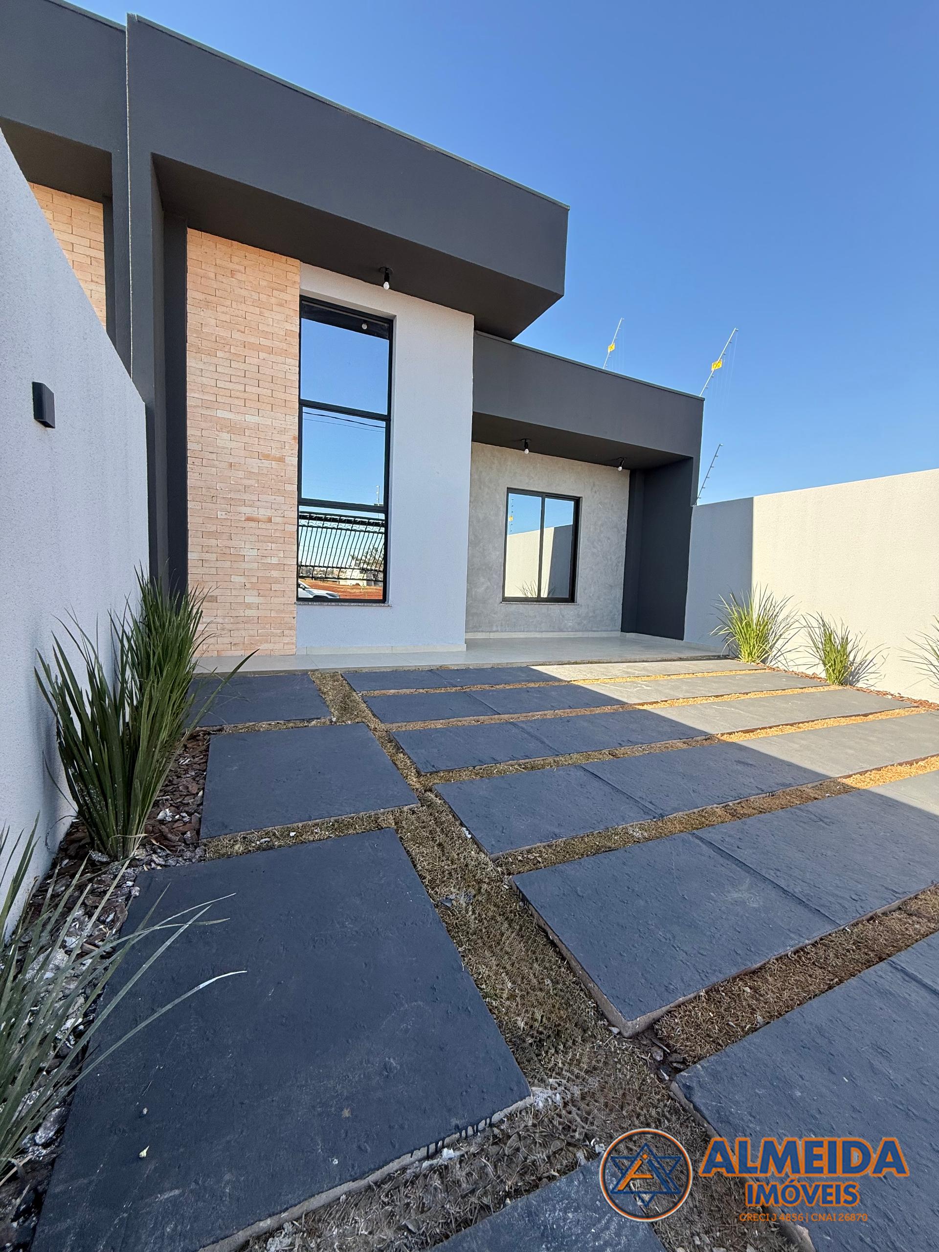 CASA NOVA PARA VENDA COM FINO PADRÃO DE ACABAMENTO E SOBRA DE ...