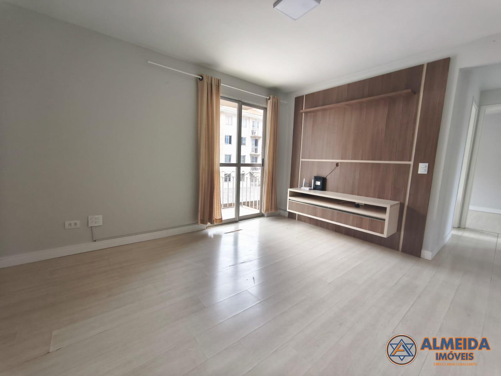RESIDENCIAL RIO VERDE APTO SEMI MOBILIADO