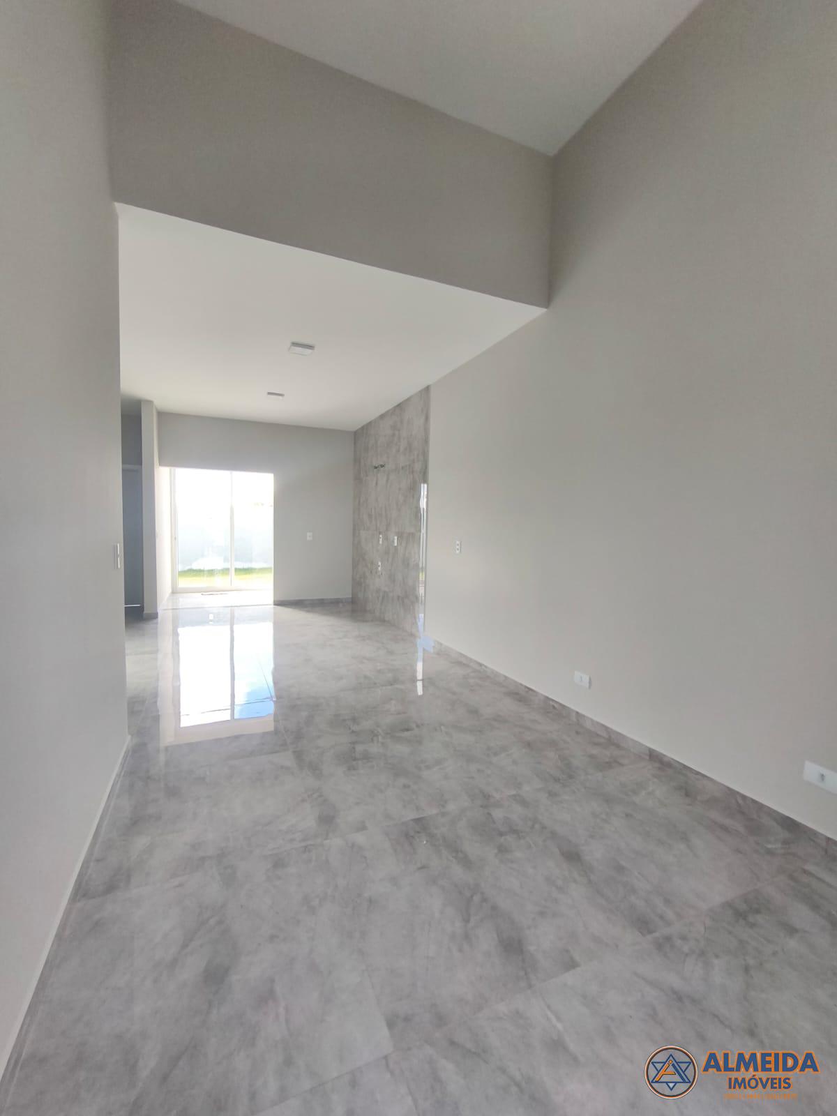CASA NOVA COM FINO ACABAMENTO NO LOTEAMENTO VALE VERDE REGIO DO PARQUE VERDE