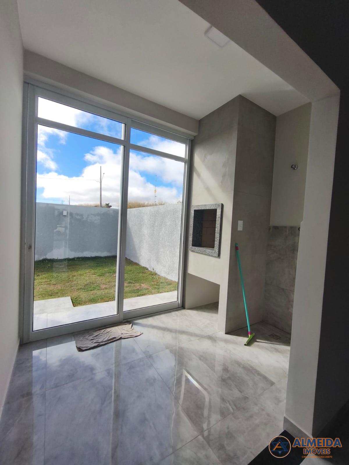 CASA NOVA COM FINO ACABAMENTO NO LOTEAMENTO VALE VERDE REGIO DO PARQUE VERDE
