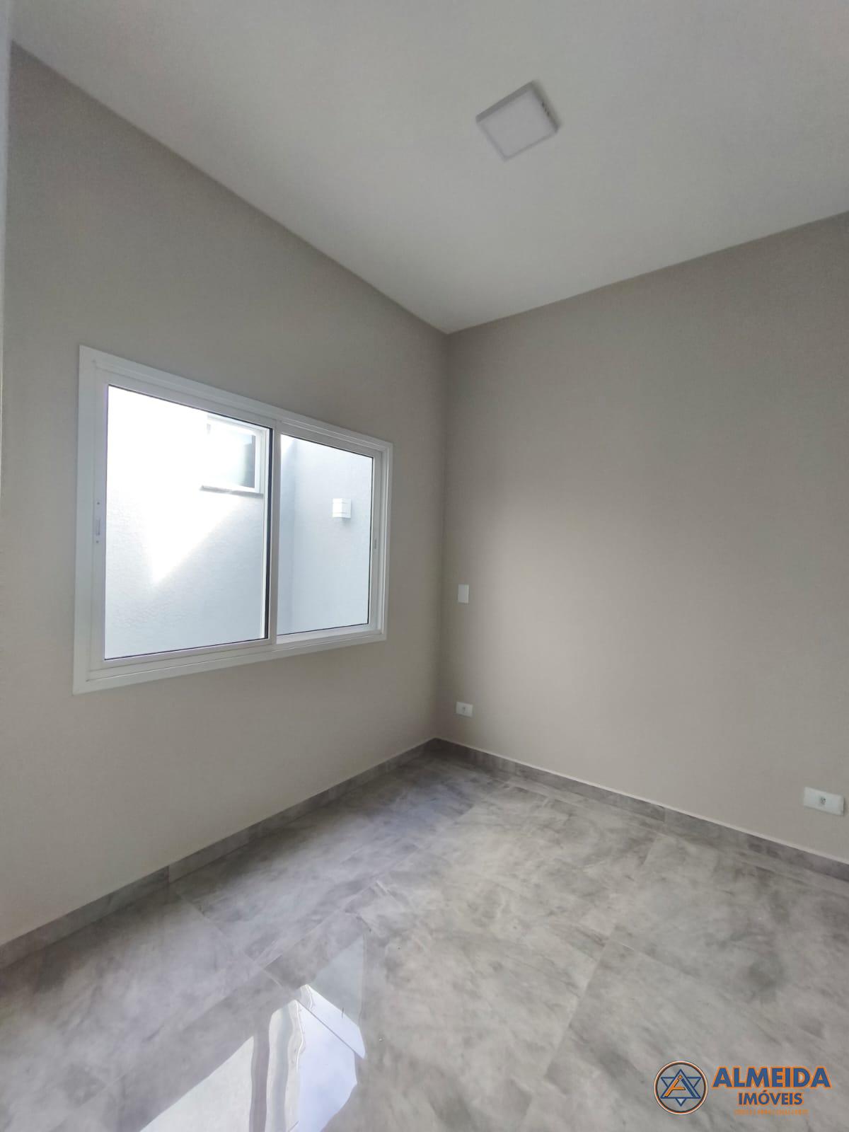 CASA NOVA COM FINO ACABAMENTO NO LOTEAMENTO VALE VERDE REGIO DO PARQUE VERDE