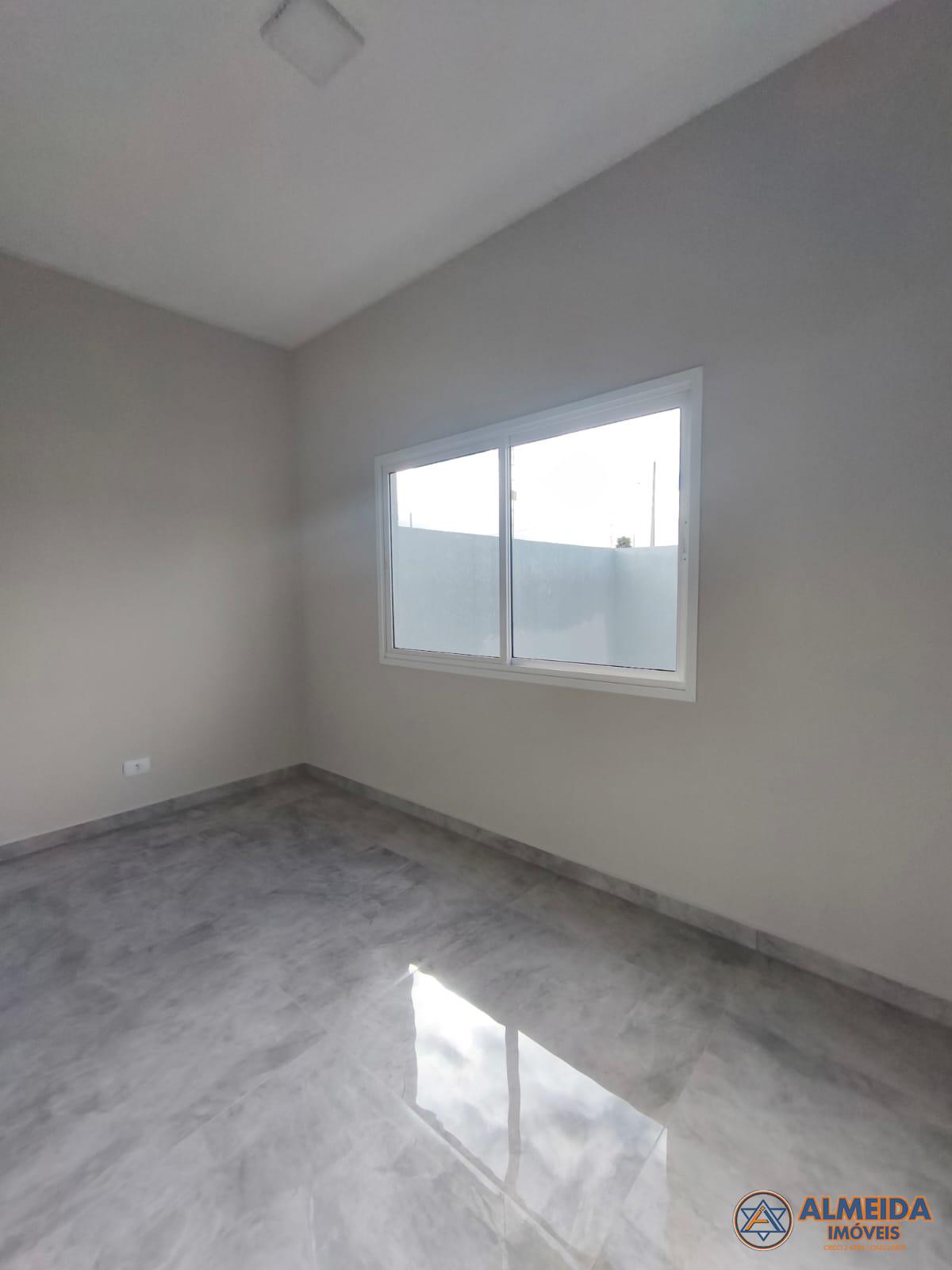 CASA NOVA COM FINO ACABAMENTO NO LOTEAMENTO VALE VERDE REGIO DO PARQUE VERDE