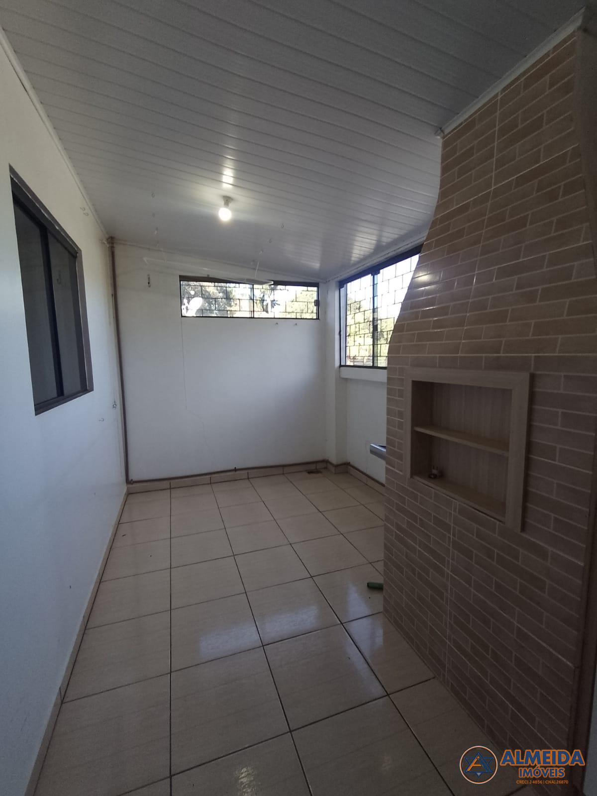 EXCELENTE CASA COM 03 QUARTOS PARA VENDA LOCALIZADA NO BAIRRO NOVA CIDADE.