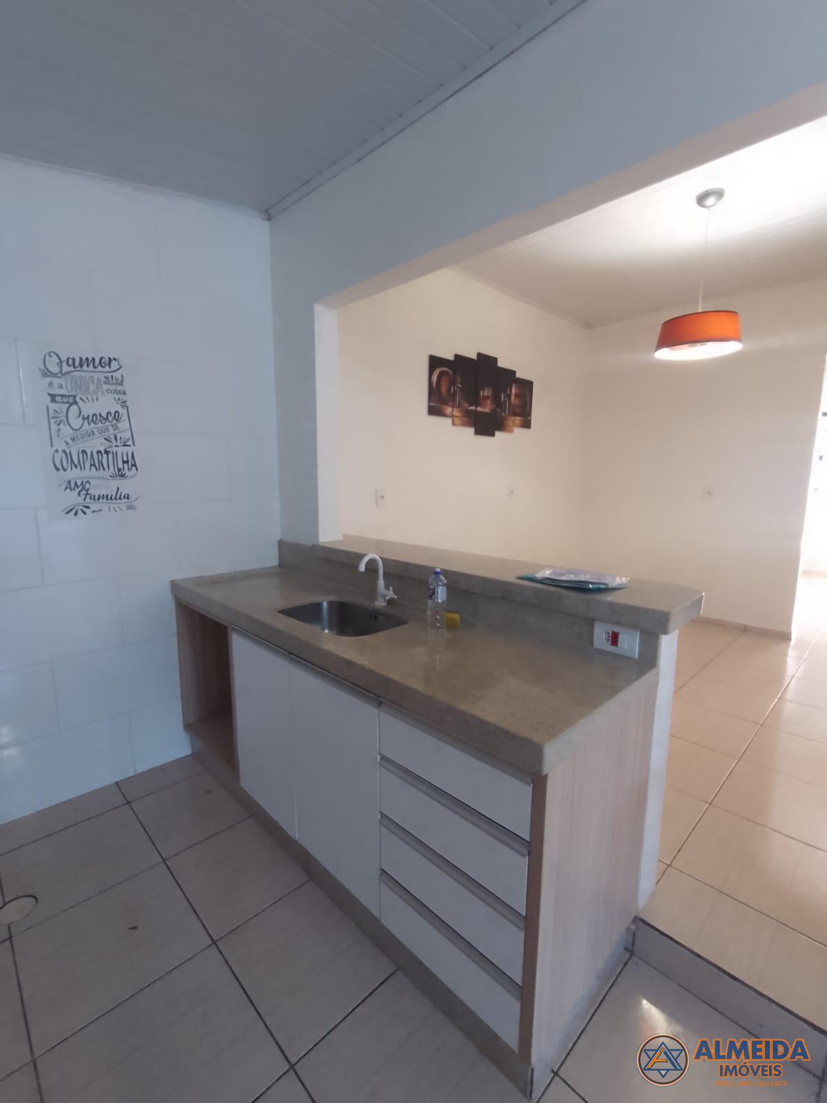EXCELENTE CASA COM 03 QUARTOS PARA VENDA LOCALIZADA NO BAIRRO NOVA CIDADE.