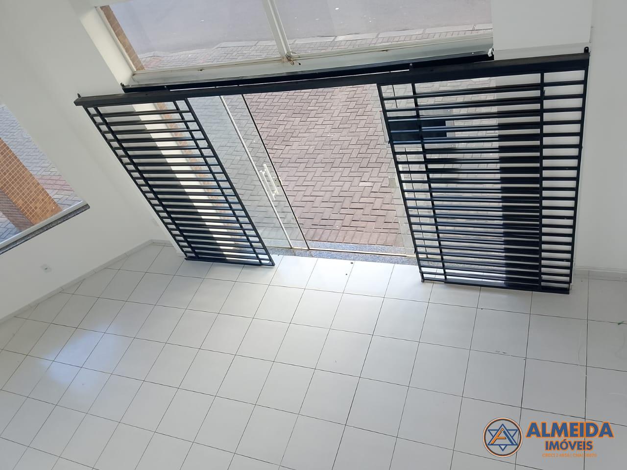 SALA COMERCIAL DE ESQUINA EM EXCELENTE LOCALIZAO PRXIMO DA PREFEITURA
