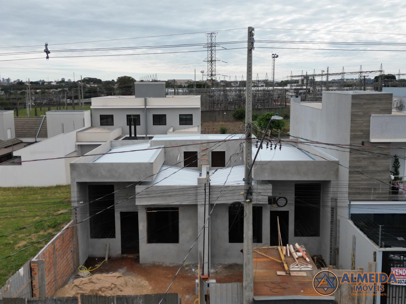 CASAS NOVAS COM SOBRA DE TERRENO PARA VENDA COM FINO PADRO DE ACABAMENTO NO JARDIM PADOVANI 3.