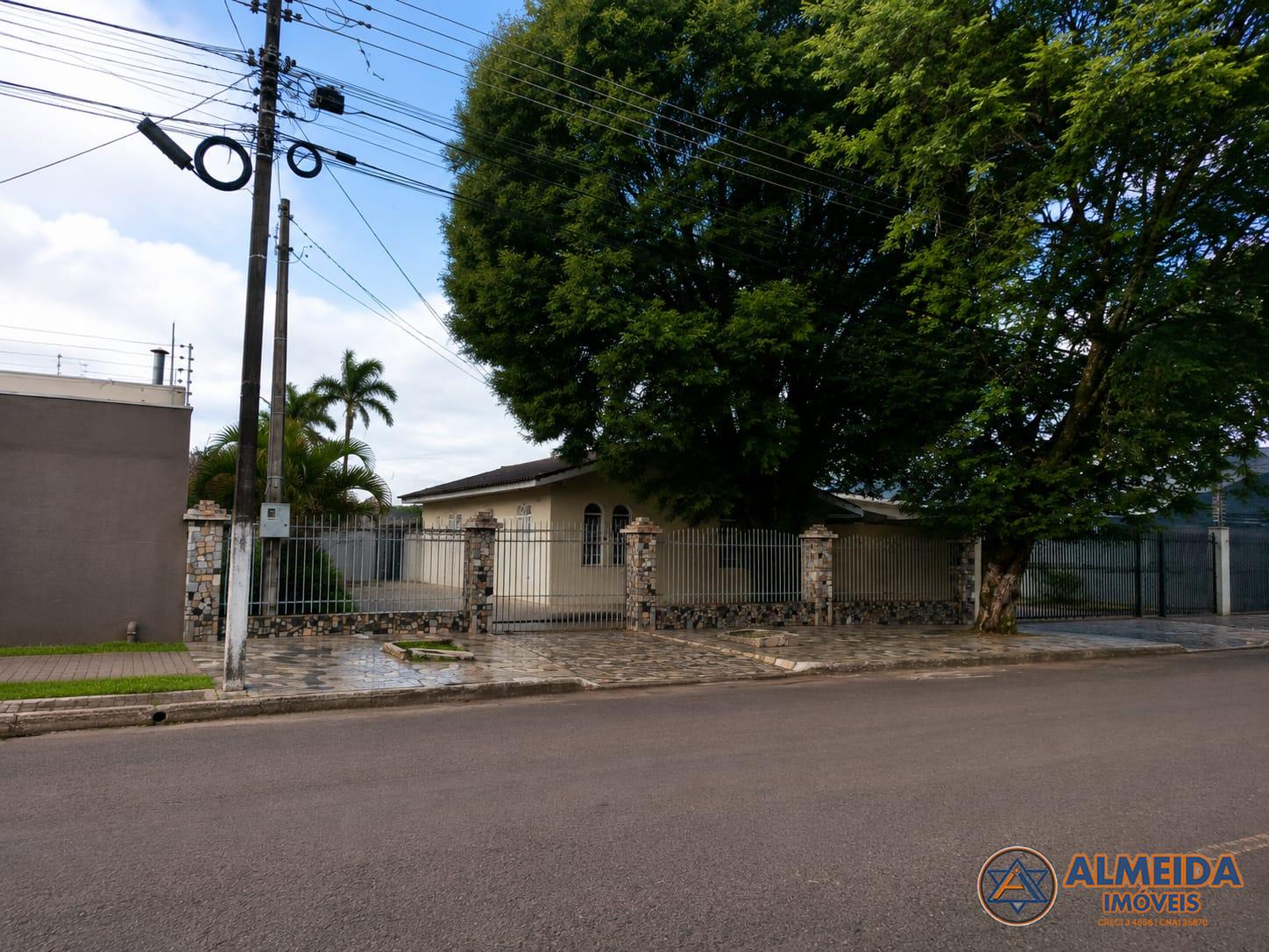 EXCELENTE TERRENO NO BAIRRO SÃO CRISTÓVÃO, A 1 QUADRA DA AVENI...