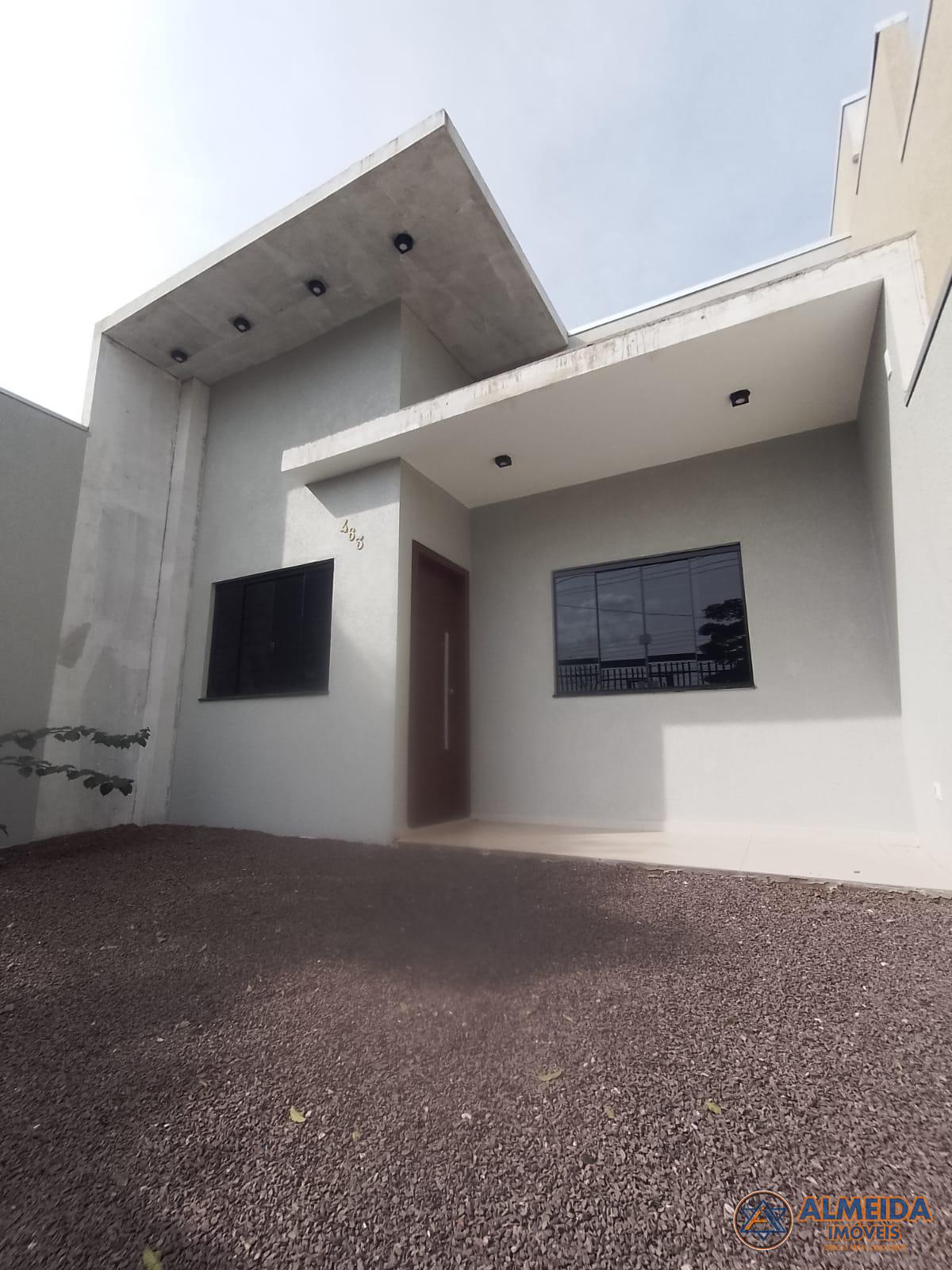 CASA SEMI NOVA COM 2 QUARTOS PRÓXIMO DA PARÓQUIA RAINHA DOS AP...