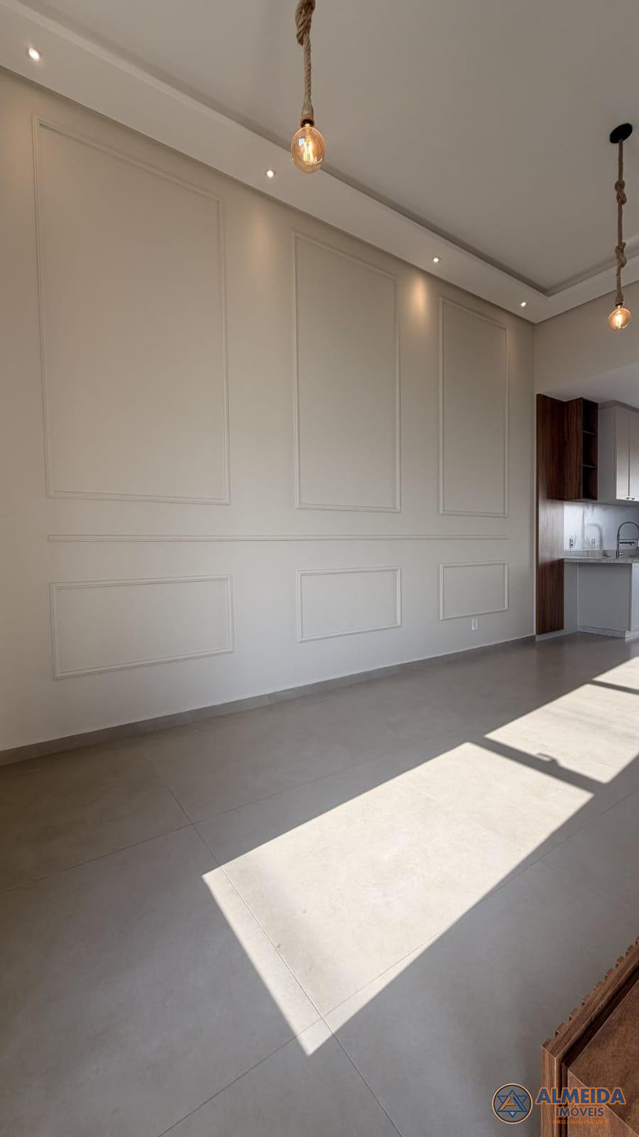 CASA NOVA PARA VENDA COM FINO PADRÃO DE ACABAMENTO E SOBRA DE ...