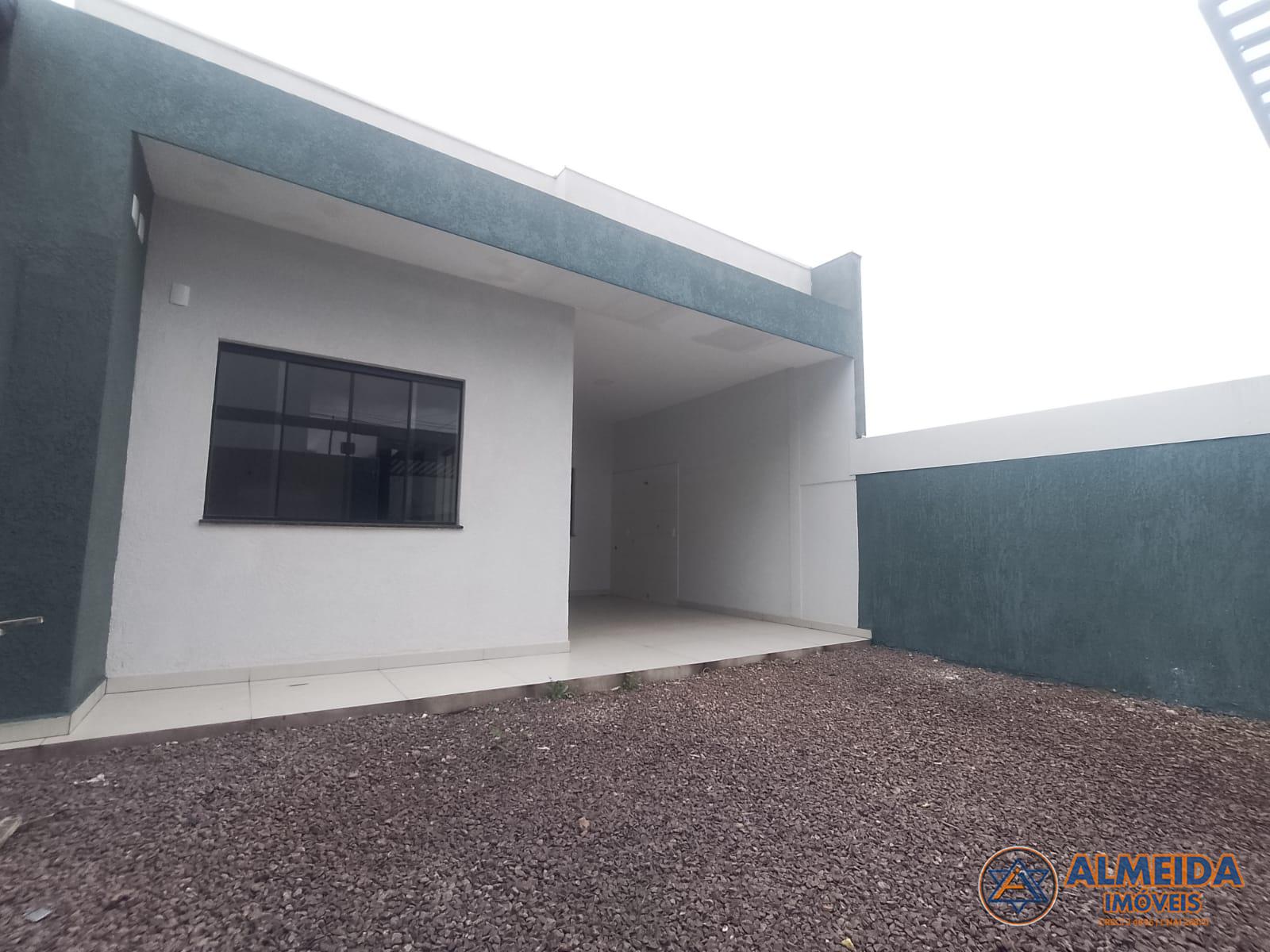 CASA COM 3 QUARTOS PARA VENDA NO BAIRRO CLAUDETE ACEITA FINANC...