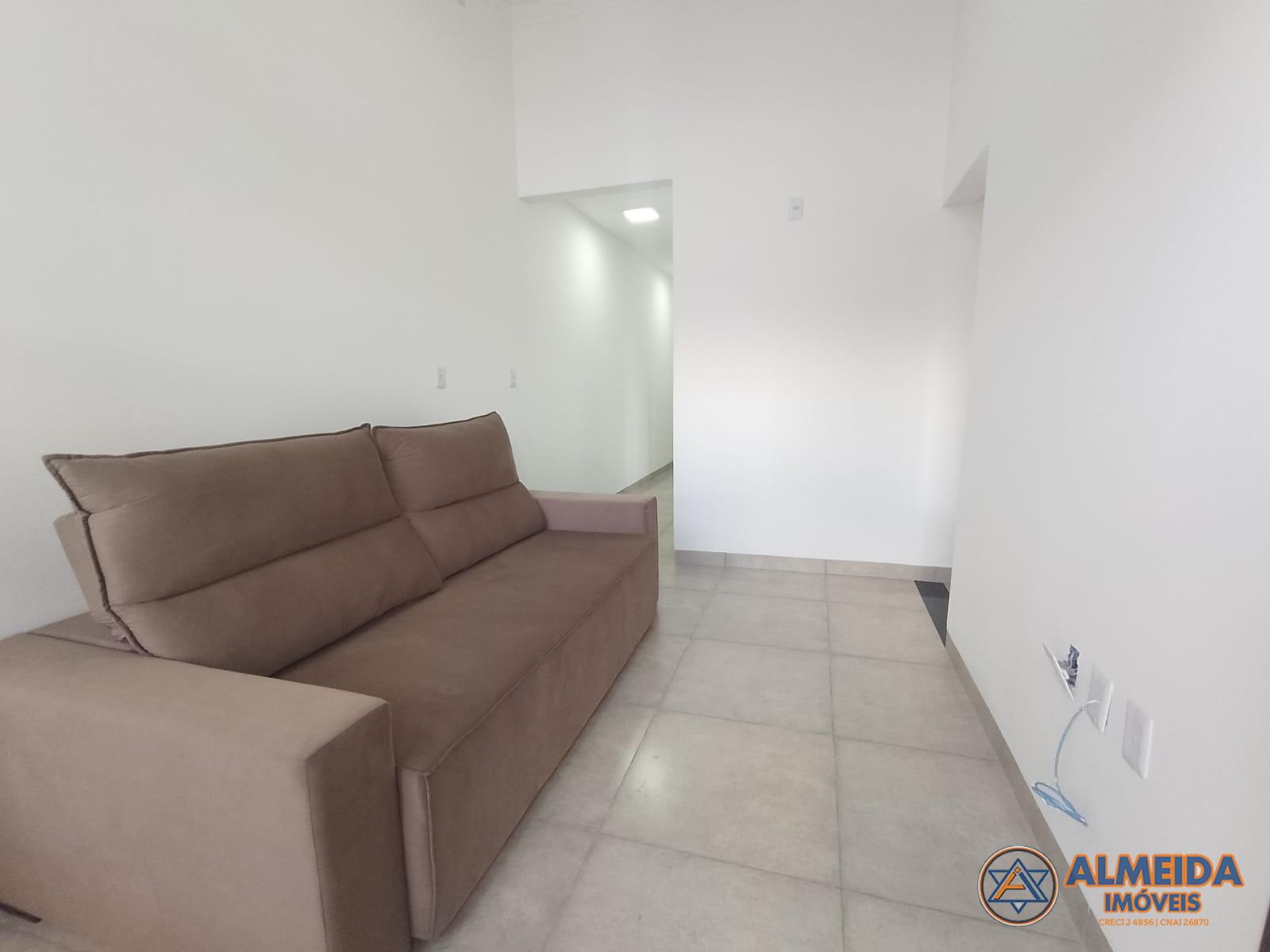 OPORTUNIDADE CASA NOVA COM 02 QUARTOS SENDO 01 SUÍTE PARA VEND...
