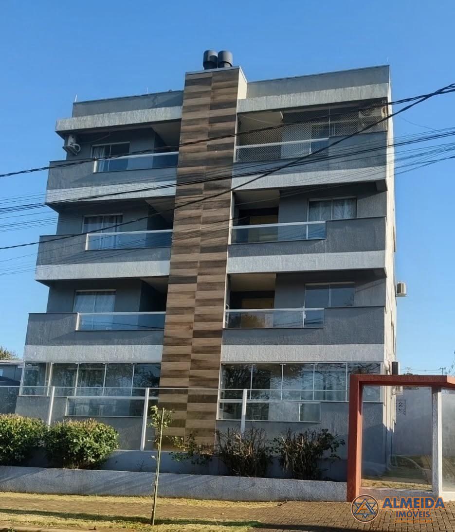 APARTAMENTO MOBILIADO COM 2 QUARTOS NO RESIDENCIAL BELA I - BA...