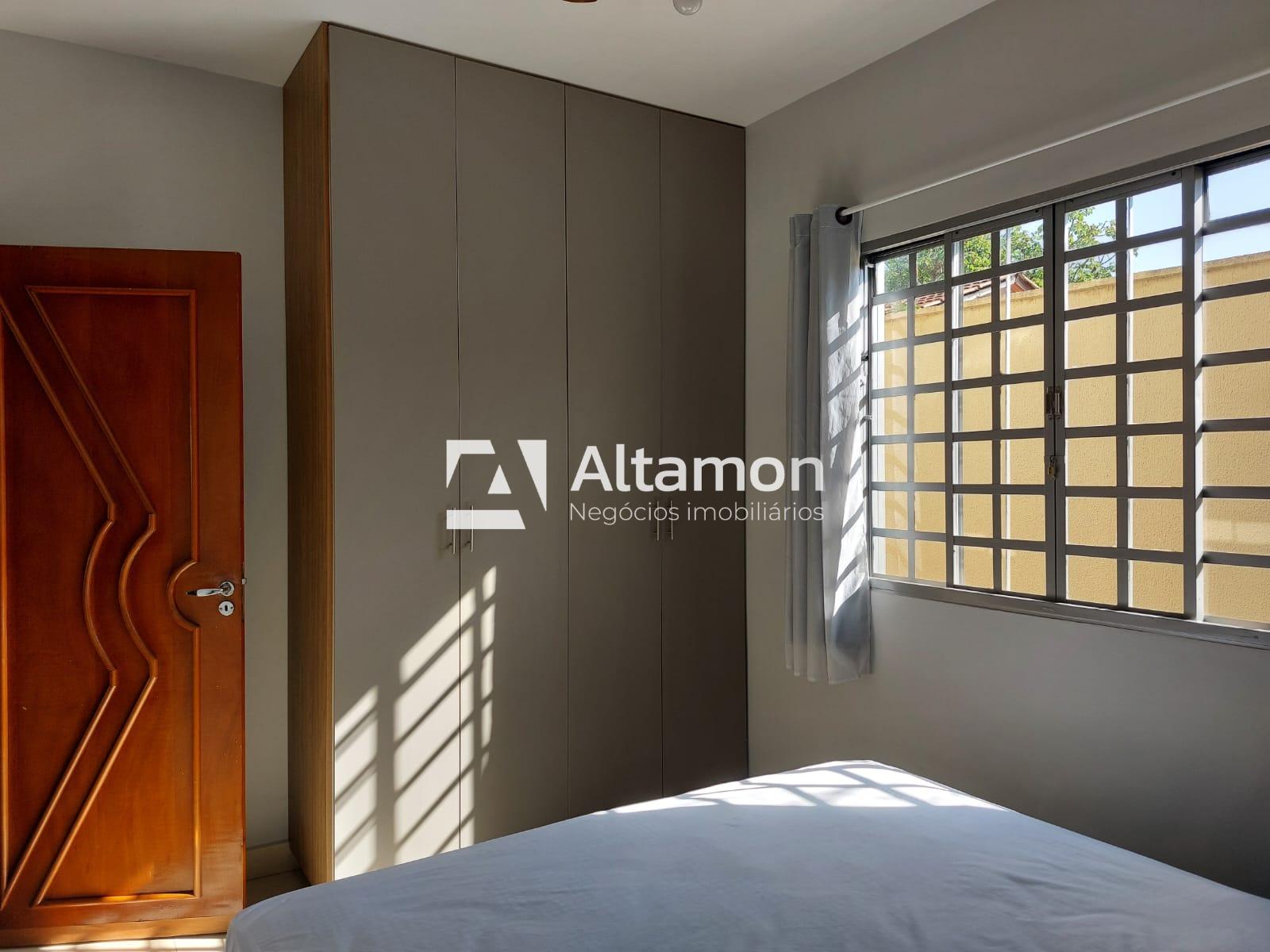 Casa, 3 quartos, 244 m² - Foto 34