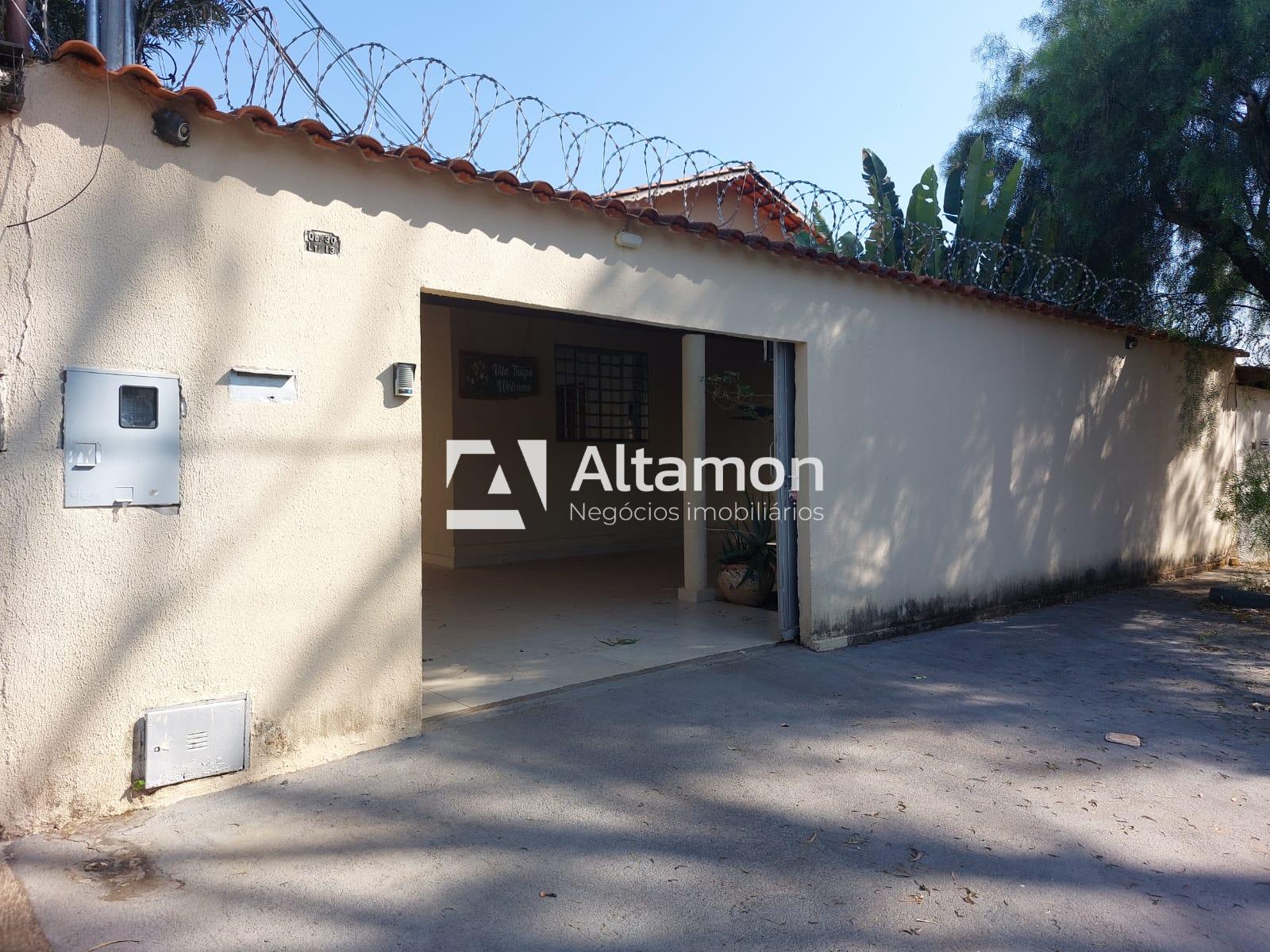 Casa, 3 quartos, 244 m² - Foto 2
