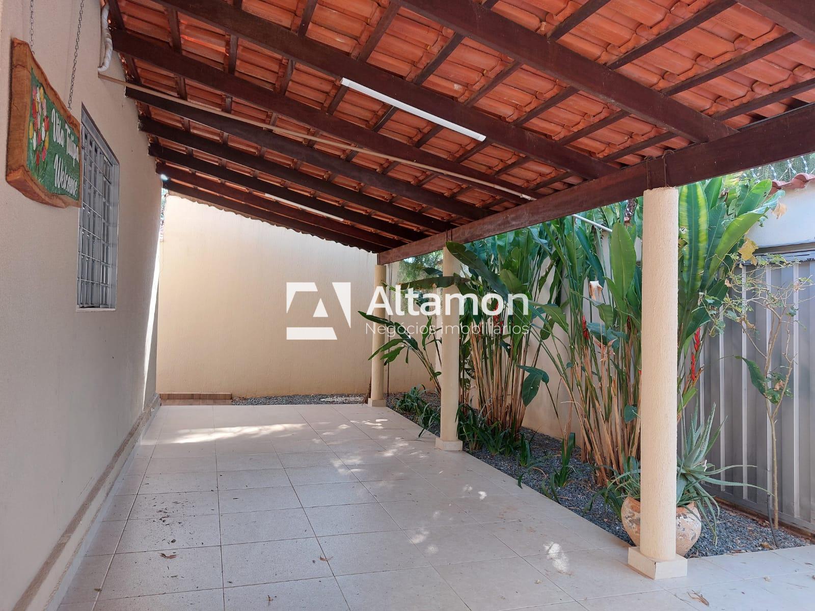 Casa, 3 quartos, 244 m² - Foto 3