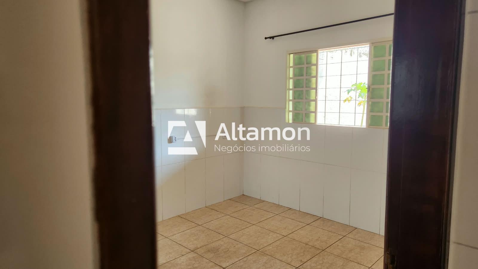 Casa, 2 quartos, 138 m² - Foto 1